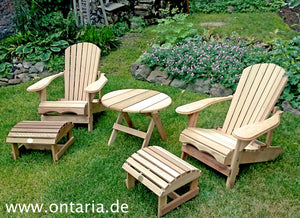 Assembly service: 2 chairs, stool & table