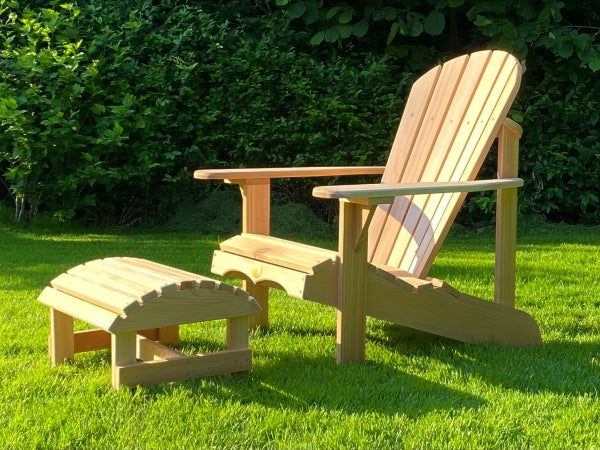1 Classic Adirondack Chair mit Schemel